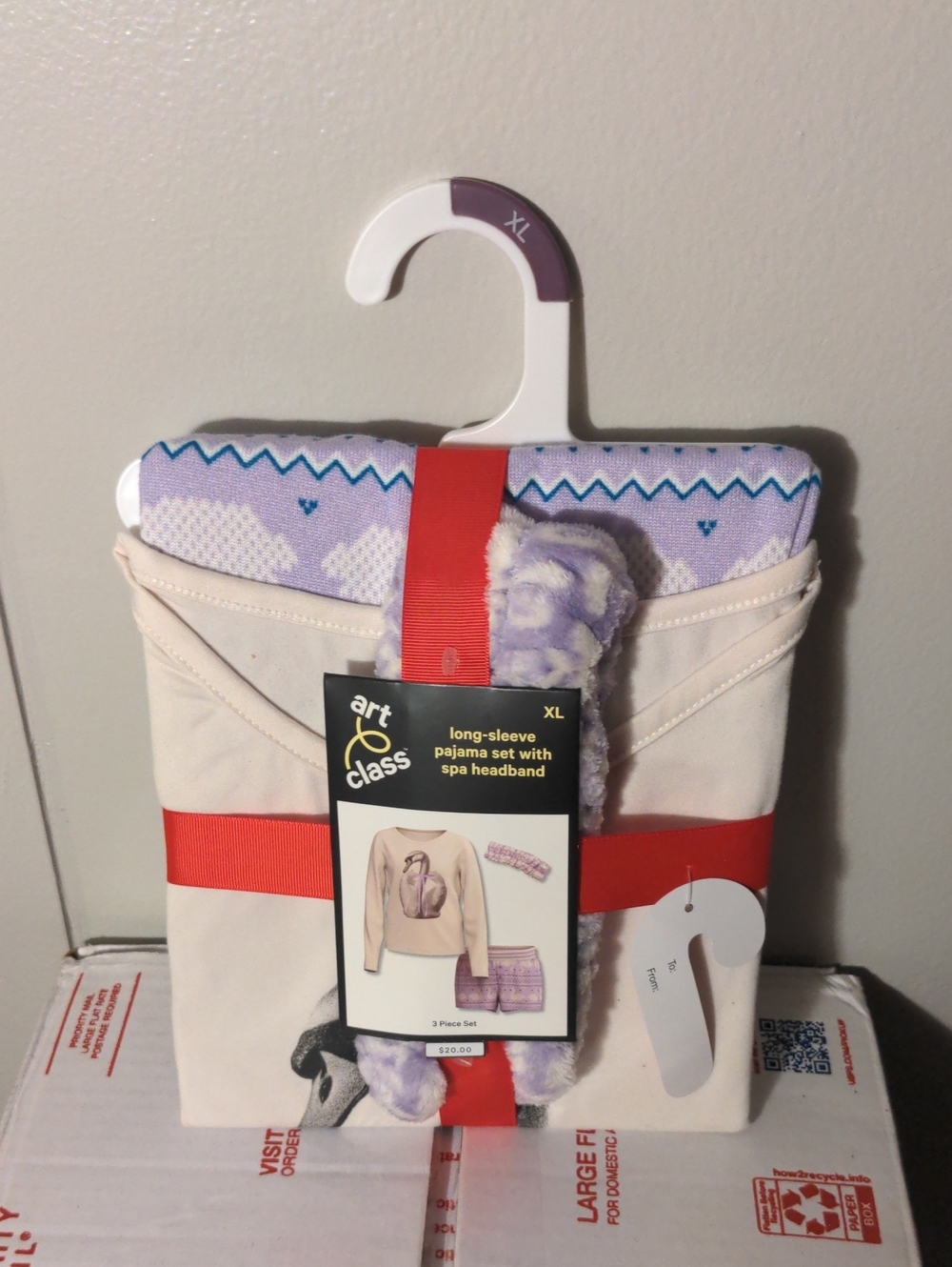 art class Cream and Light Purple Men’s Pajama Set with Spa Headband